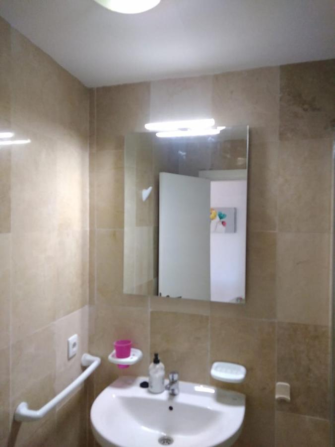 Lovely 2 Bedroom Holiday Apartment In Central カレタ・デ・フステ エクステリア 写真